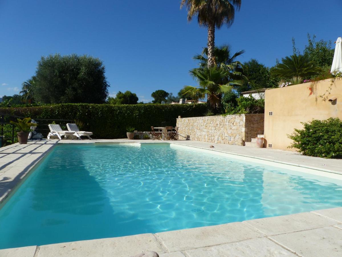 Les Collines De St Paul Bed & Breakfast Saint-Paul-de-Vence Luaran gambar